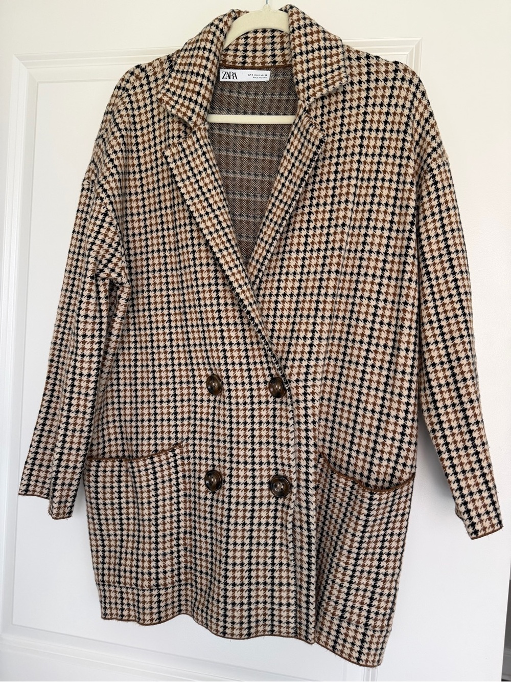 Zara Double-Breasted Houndstooth Blazer in Brown and Cream